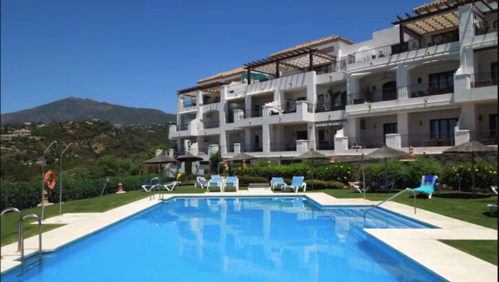 Aticos de 2 dormitorios en venta en Benahavís – R5413726 Aticos de 2 dormitorios en venta en Benahavís – R5413726 en