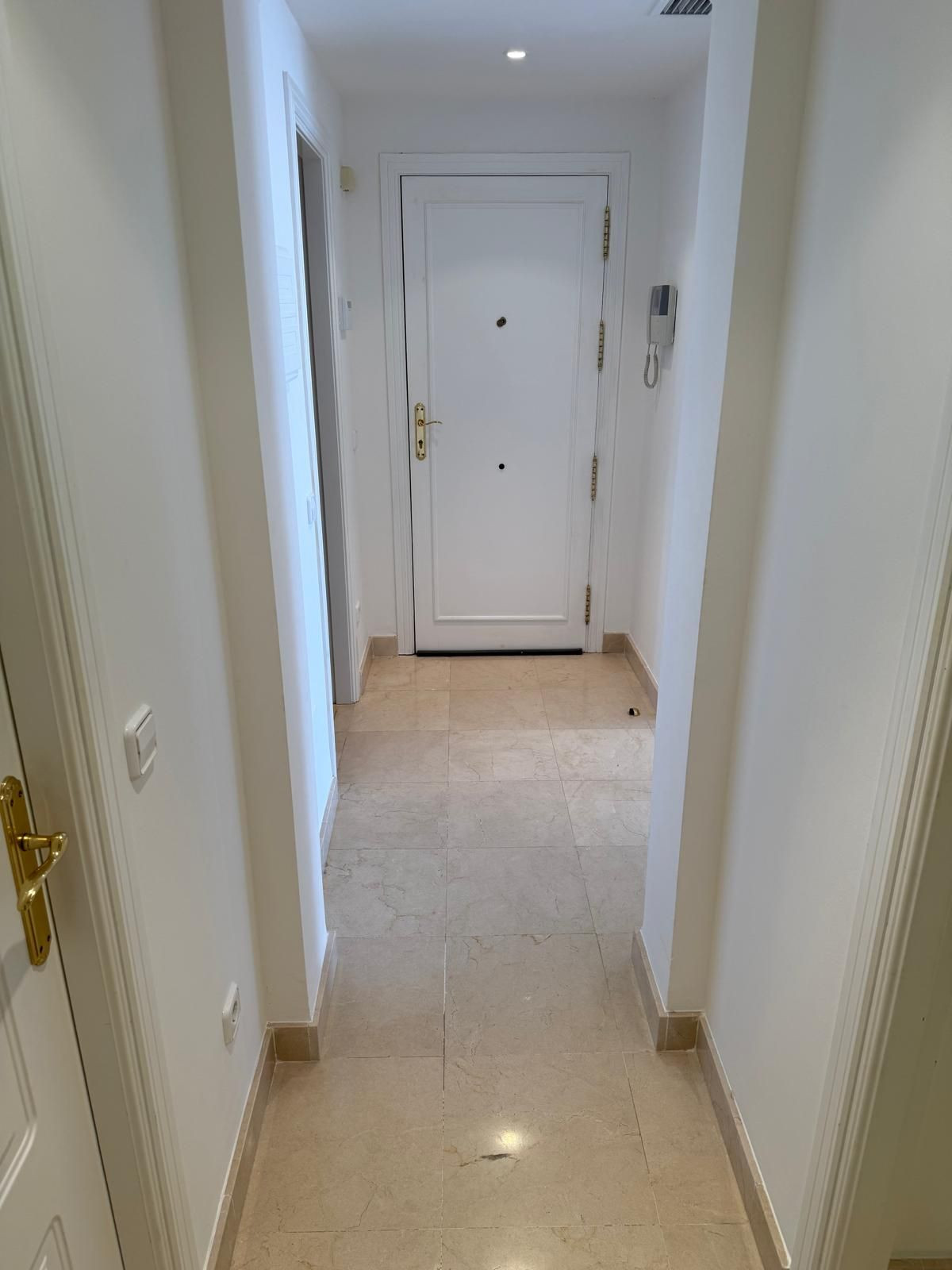 2 bedroom Penthouses for sale in Benahavís – R5413726 2 bedroom Penthouses for sale in Benahavís – R5413726