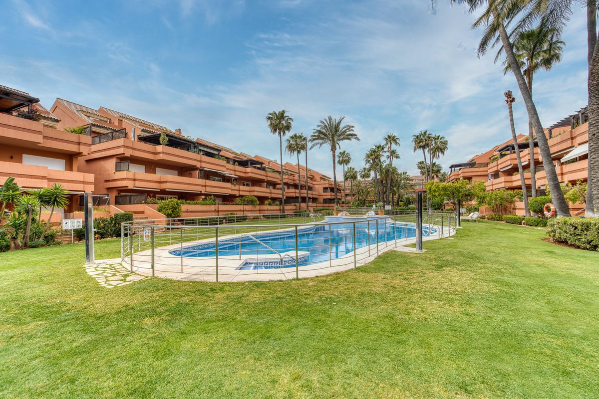 2 bedroom Apartments for sale in Marbella – R5347387 2 bedroom Apartments for sale in Marbella – R5347387