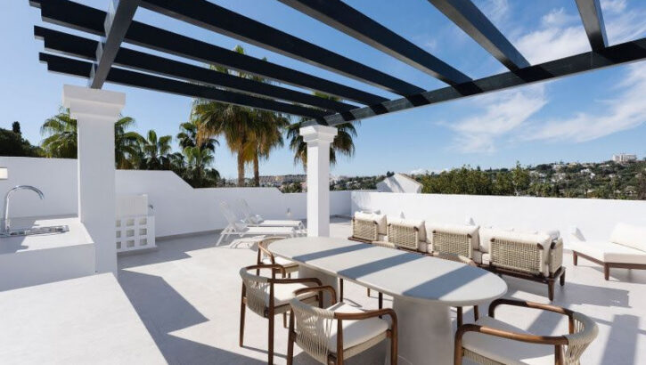 Aticos de 3 dormitorios en venta en Nueva Andalucía – R5378473 Aticos de 3 dormitorios en venta en Nueva Andalucía – R5378473 en