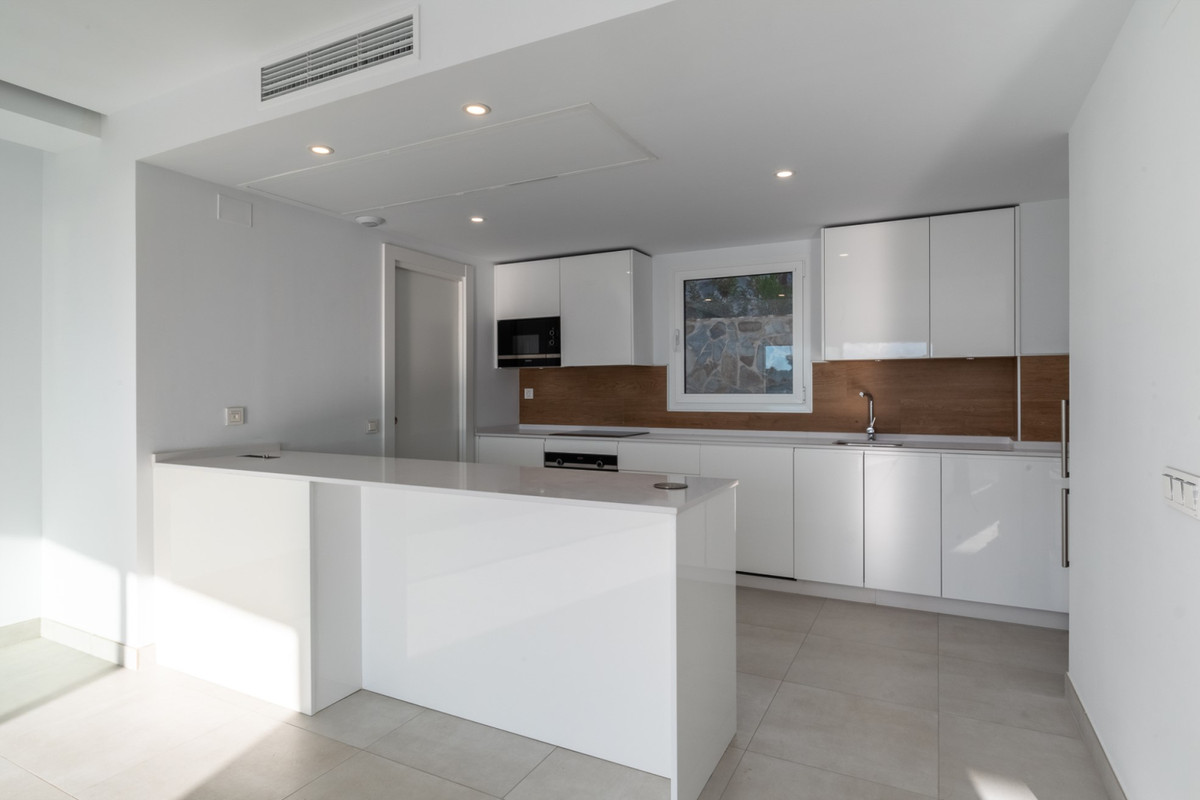 Aticos de 4 dormitorios en venta en Altos de los Monteros – R5287147 Aticos de 4 dormitorios en venta en Altos de los Monteros – R5287147