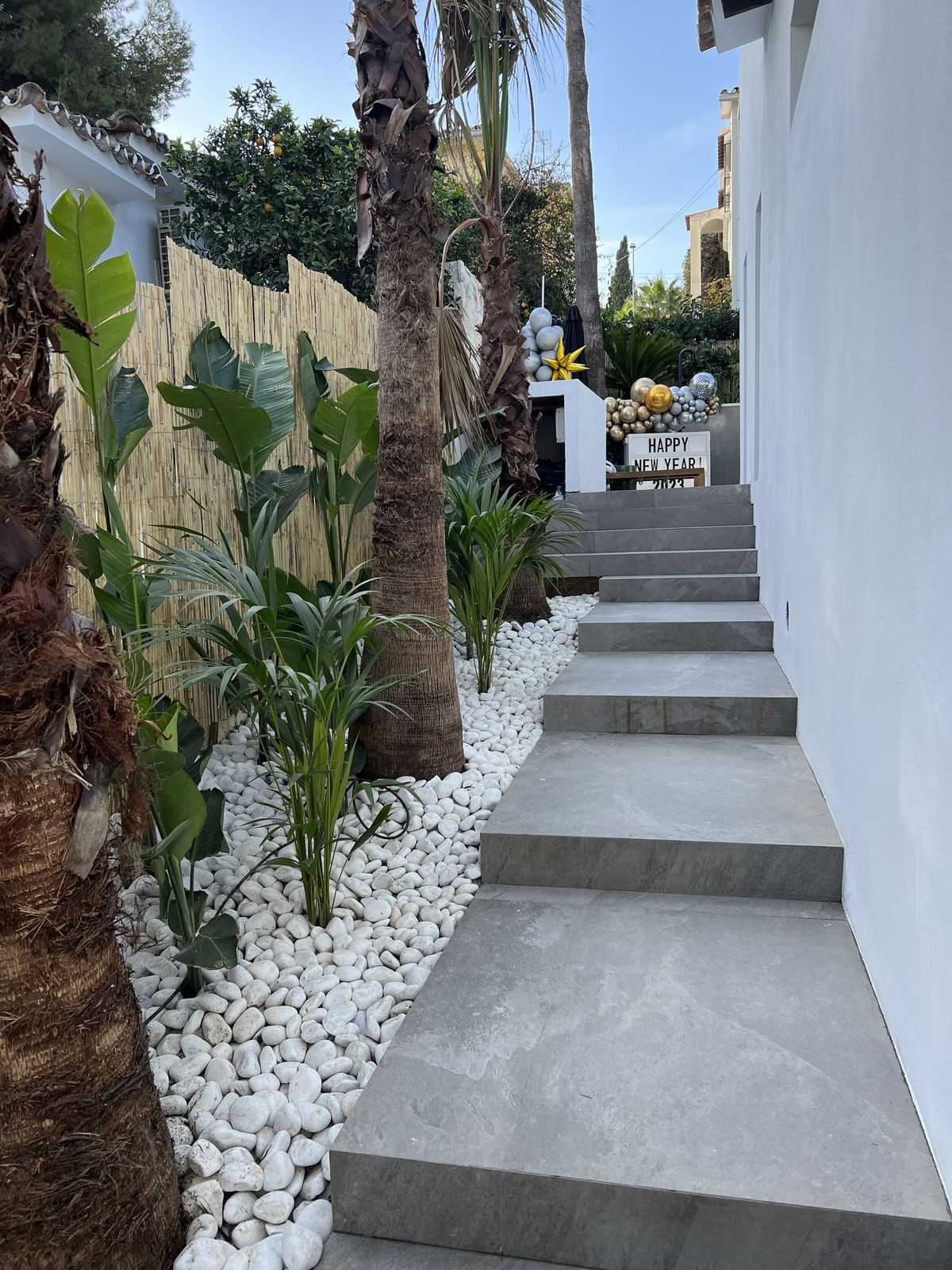 Villas de 4 dormitorios en venta en Nueva Andalucía – R4989433 Villas de 4 dormitorios en venta en Nueva Andalucía – R4989433