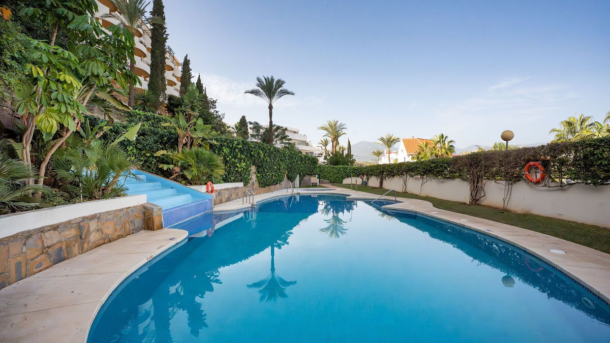 Apartamentos de 2 dormitorios en venta en Nueva Andalucía – R5336584 Apartamentos de 2 dormitorios en venta en Nueva Andalucía – R5336584