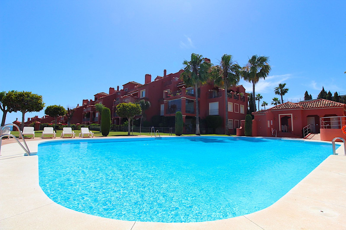 2 bedroom Apartments for sale in Monte Halcones – R5401960 2 bedroom Apartments for sale in Monte Halcones – R5401960