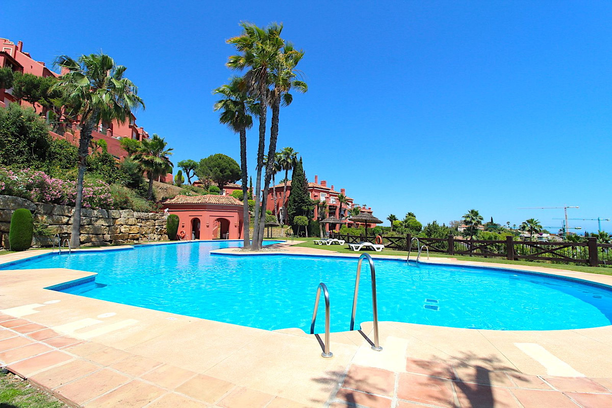 2 bedroom Apartments for sale in Monte Halcones – R5401960 2 bedroom Apartments for sale in Monte Halcones – R5401960