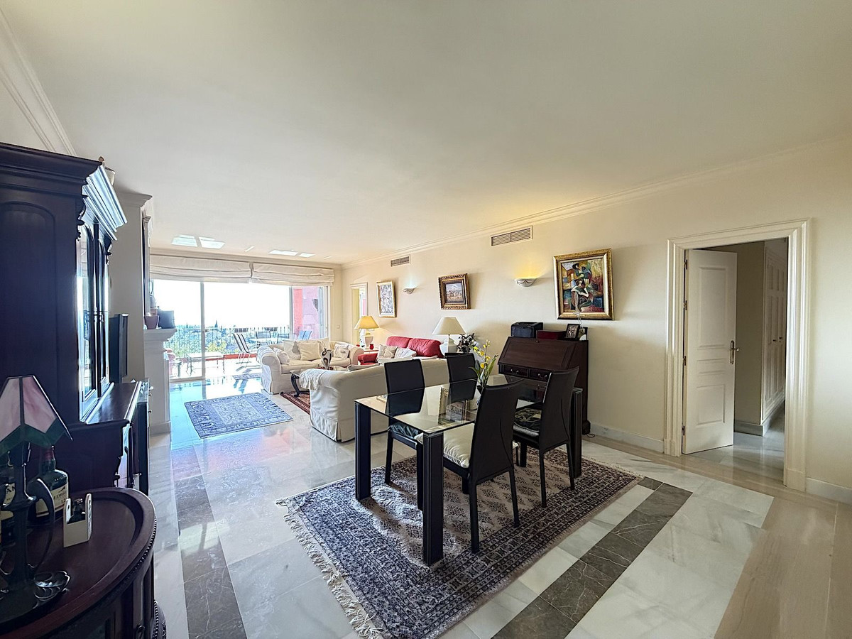 2 bedroom Apartments for sale in Monte Halcones – R5401960 2 bedroom Apartments for sale in Monte Halcones – R5401960