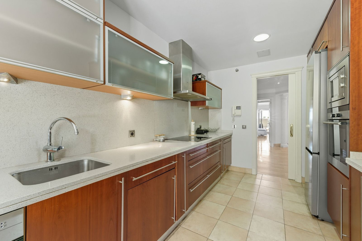 Apartamentos de 3 dormitorios en venta en Sierra Blanca – R5181412 Apartamentos de 3 dormitorios en venta en Sierra Blanca – R5181412