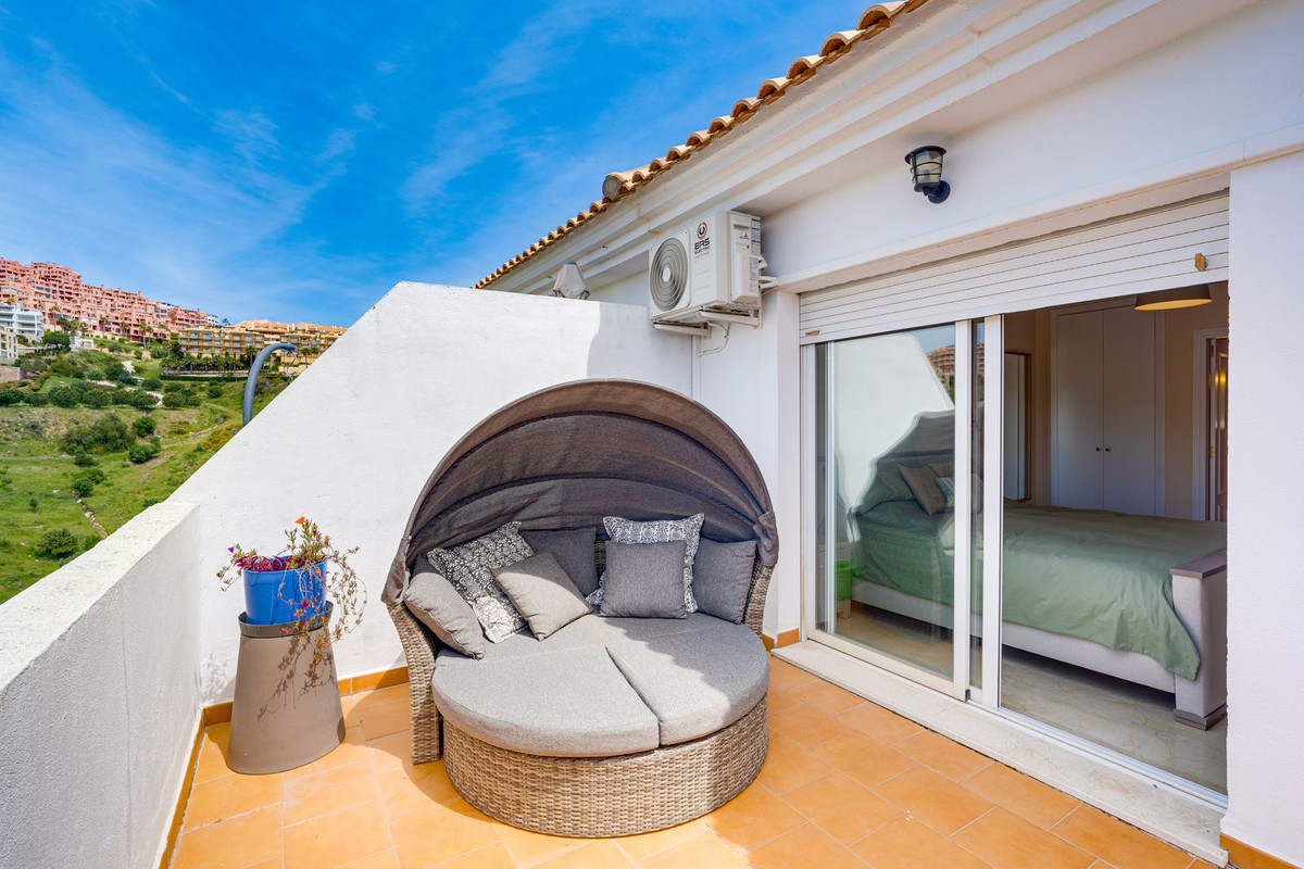 3 bedroom Penthouses for sale in Calahonda – R5357239 3 bedroom Penthouses for sale in Calahonda – R5357239