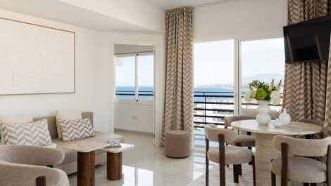 1 bedroom Apartments for sale in Marbella – R5303083
