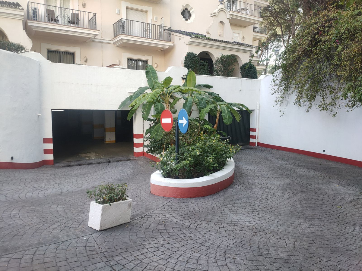 Apartamentos de 2 dormitorios en venta en Puerto Banús – R4934320 Apartamentos de 2 dormitorios en venta en Puerto Banús – R4934320