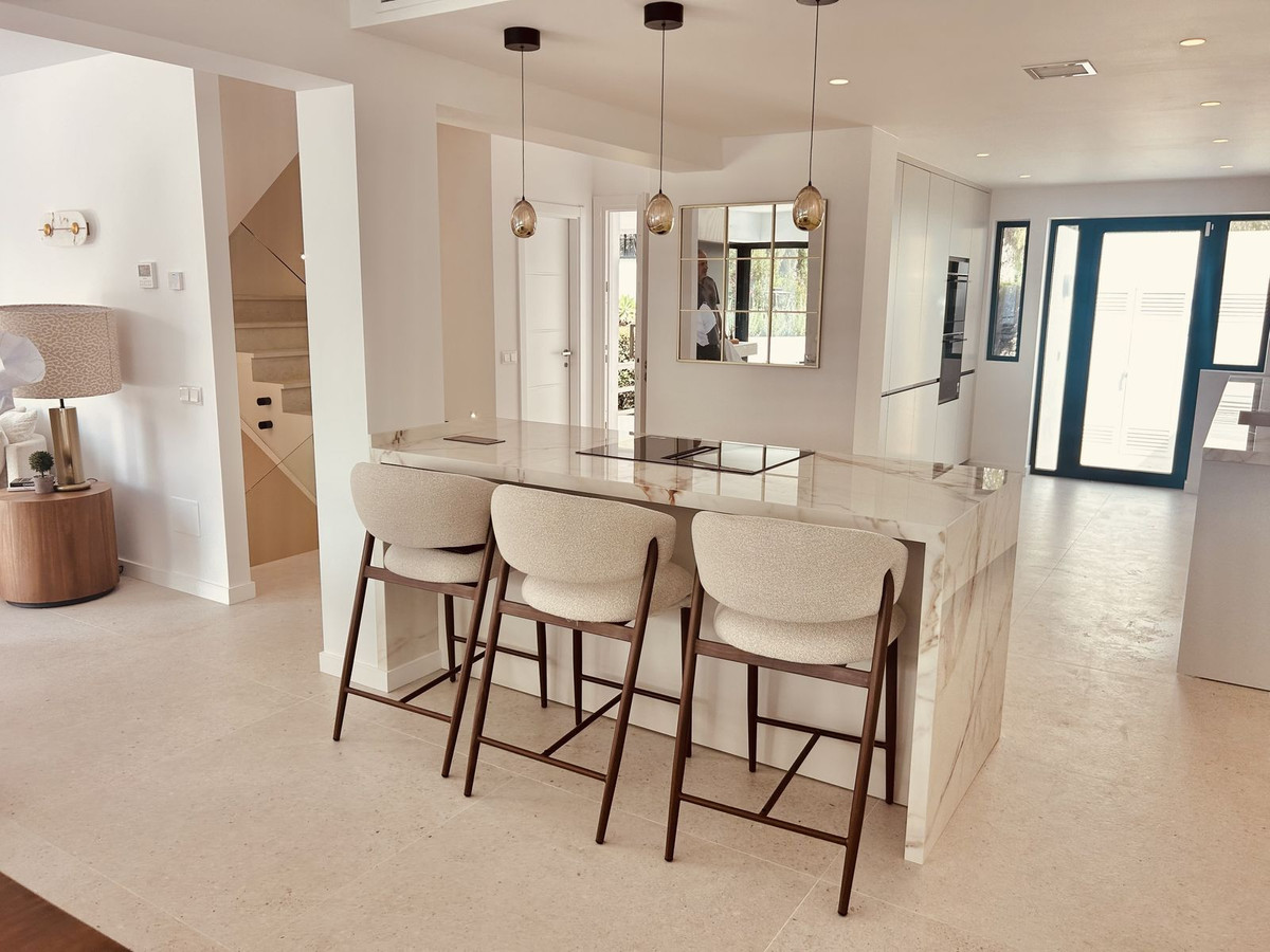 4 bedroom Townhouses for sale in Milla de Oro – R5423200 4 bedroom Townhouses for sale in Milla de Oro – R5423200