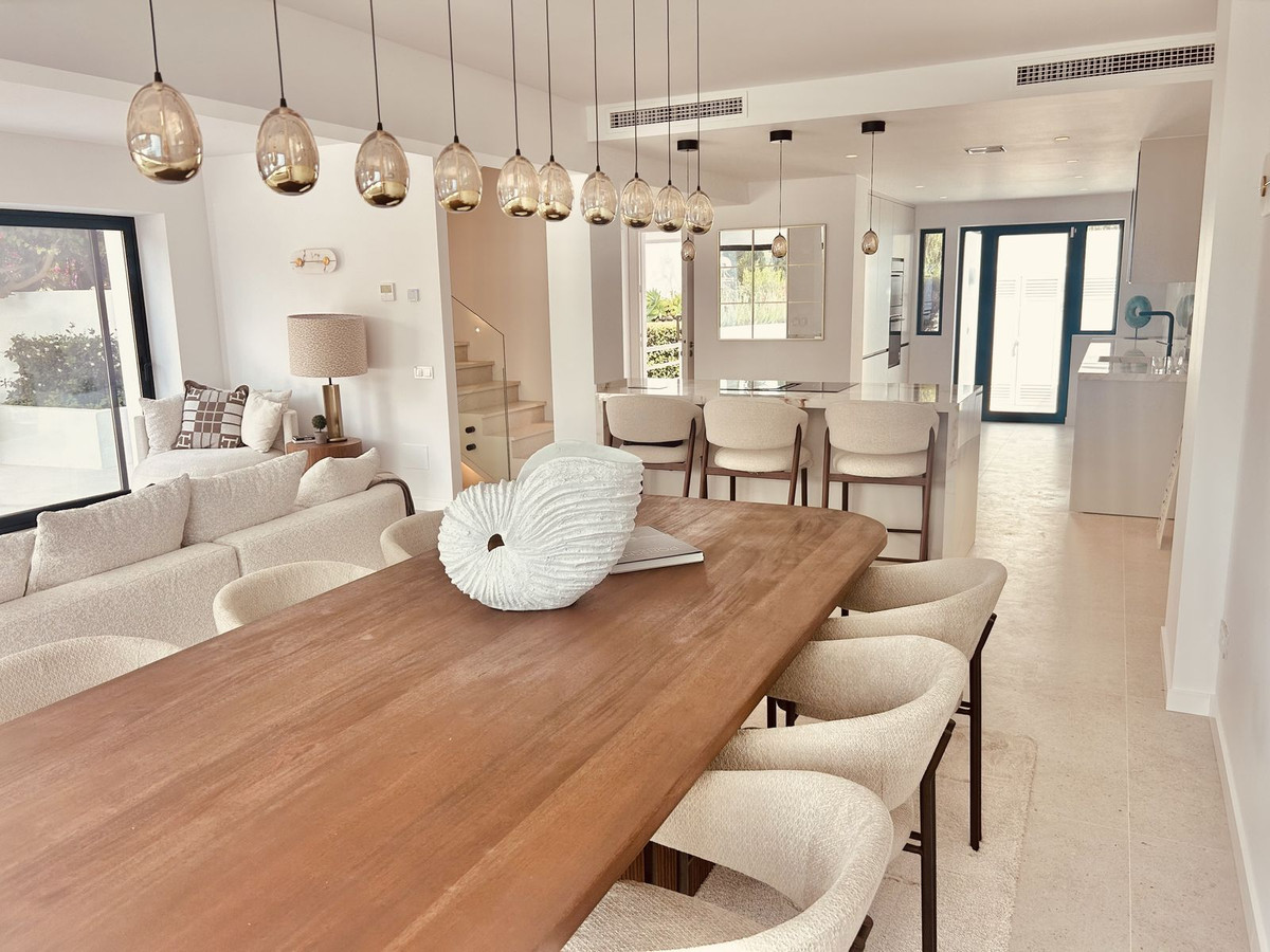 4 bedroom Townhouses for sale in Milla de Oro – R5423200 4 bedroom Townhouses for sale in Milla de Oro – R5423200