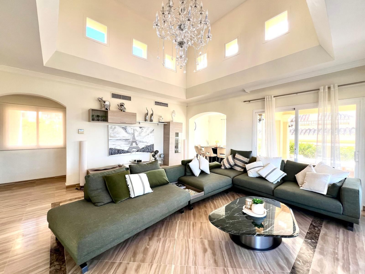 Aticos de 4 dormitorios en venta en Marbella – R5391745 Aticos de 4 dormitorios en venta en Marbella – R5391745