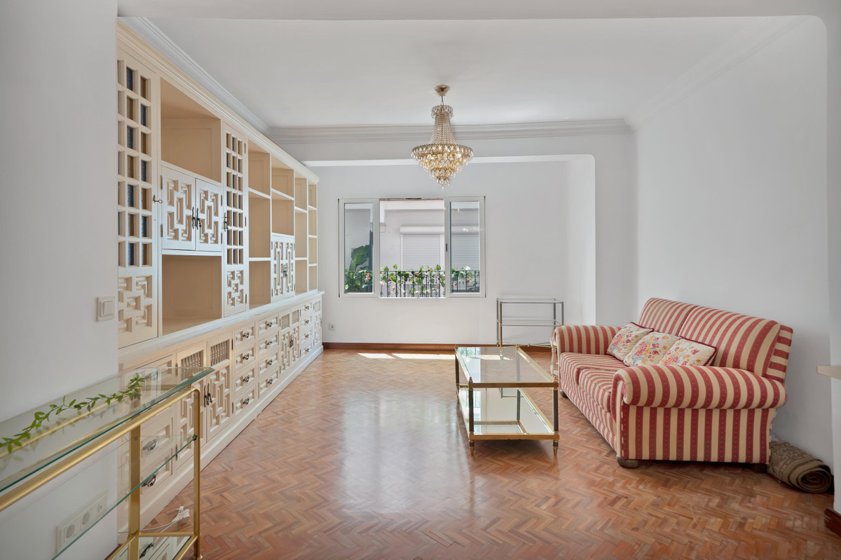 Apartamentos de 3 dormitorios en venta en Marbella – R5283316 Apartamentos de 3 dormitorios en venta en Marbella – R5283316