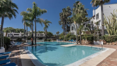 Apartamentos de 3 dormitorios en venta en Puerto Banús – R4992316