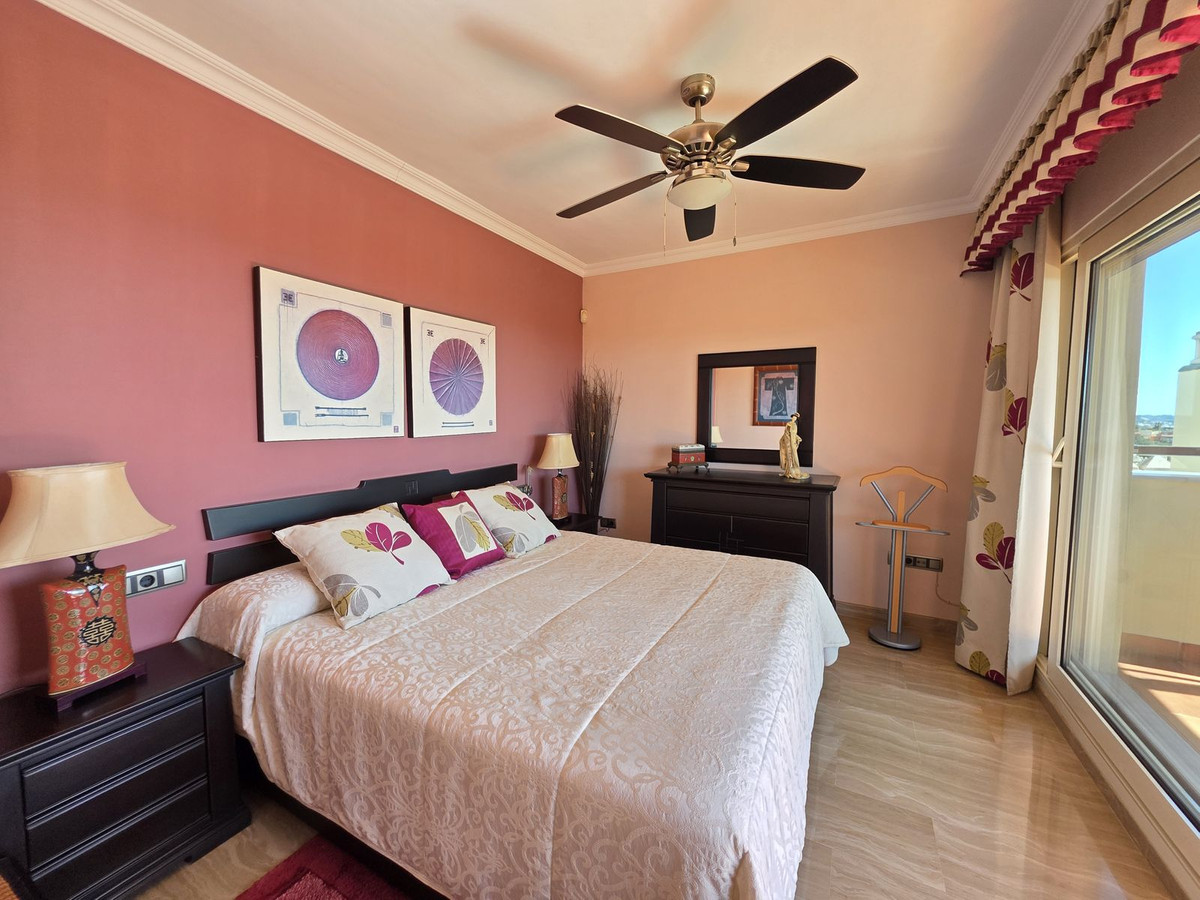4 bedroom Apartments for sale in Sierra Blanca – R5316712 4 bedroom Apartments for sale in Sierra Blanca – R5316712