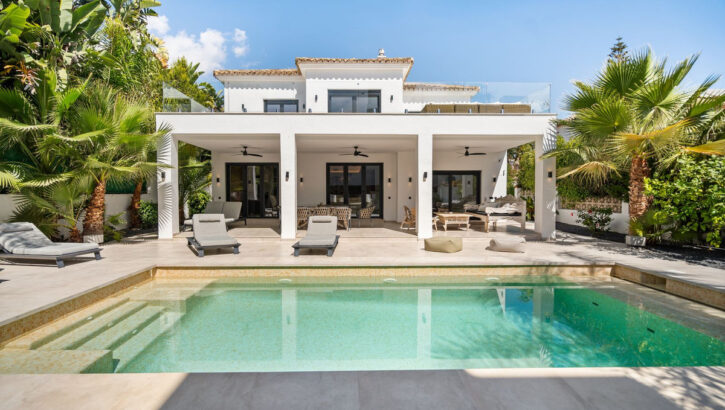 4 bedroom Villas for sale in Marbesa – R5399764 4 bedroom Villas for sale in Marbesa – R5399764 in