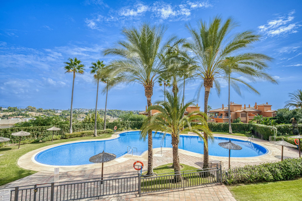 Apartamentos de 2 dormitorios en venta en Benahavís – R5049574 Apartamentos de 2 dormitorios en venta en Benahavís – R5049574