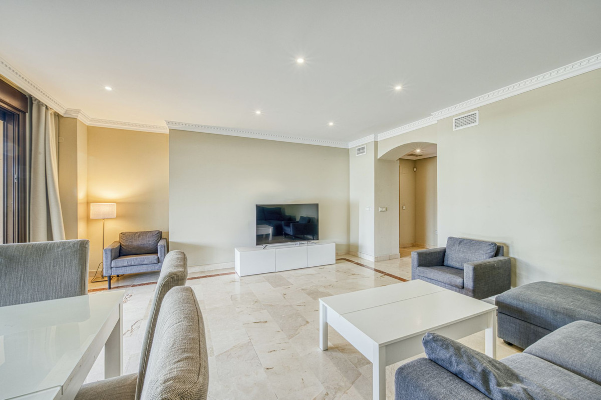 Apartamentos de 2 dormitorios en venta en Benahavís – R5049574 Apartamentos de 2 dormitorios en venta en Benahavís – R5049574