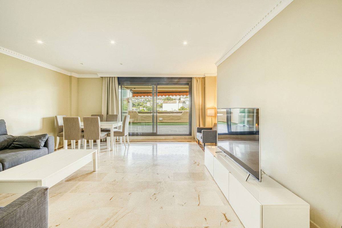 Apartamentos de 2 dormitorios en venta en Benahavís – R5049574 Apartamentos de 2 dormitorios en venta en Benahavís – R5049574