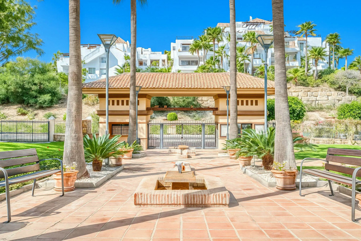 Apartamentos de 2 dormitorios en venta en Benahavís – R5049574 Apartamentos de 2 dormitorios en venta en Benahavís – R5049574