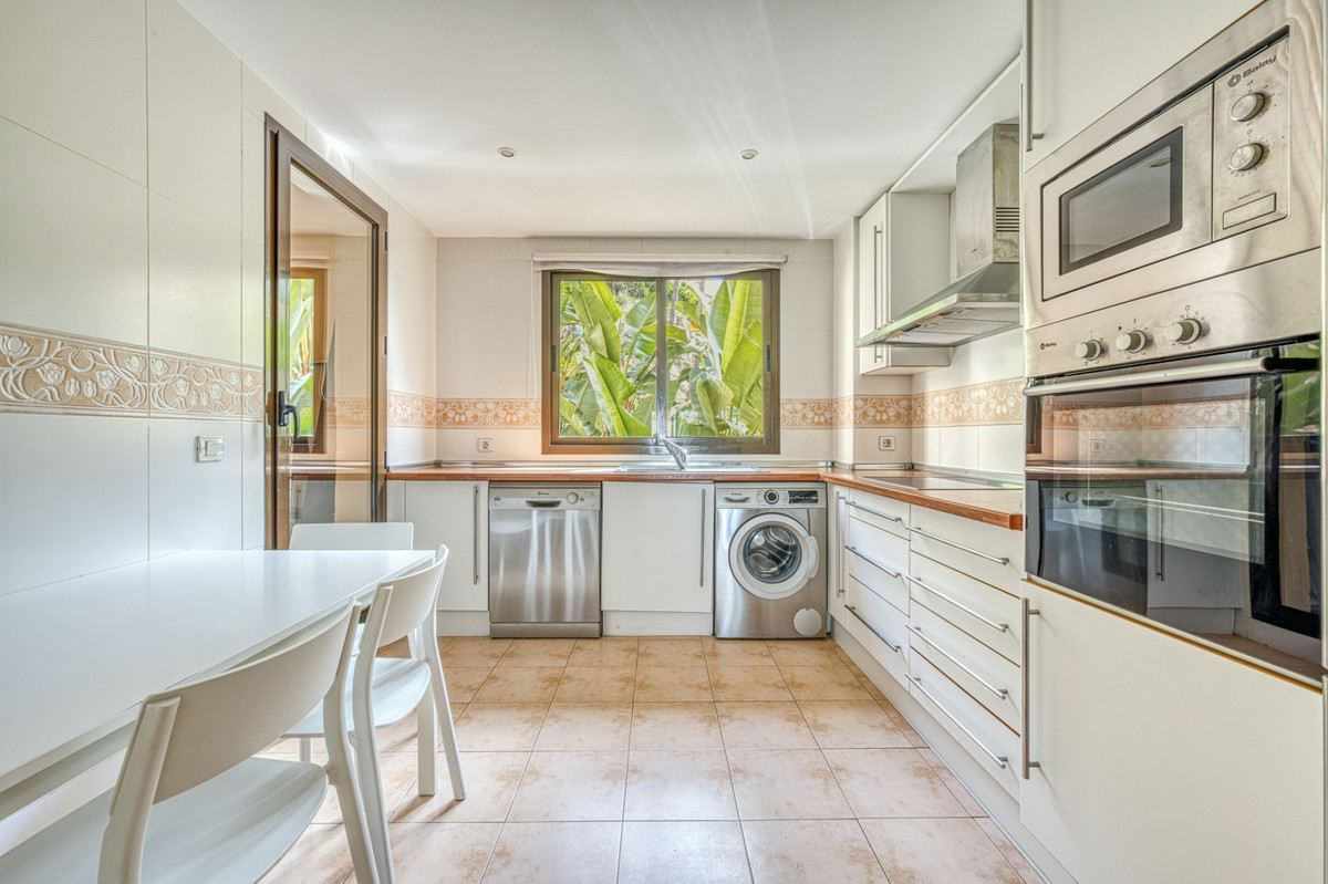 Apartamentos de 2 dormitorios en venta en Benahavís – R5049574 Apartamentos de 2 dormitorios en venta en Benahavís – R5049574