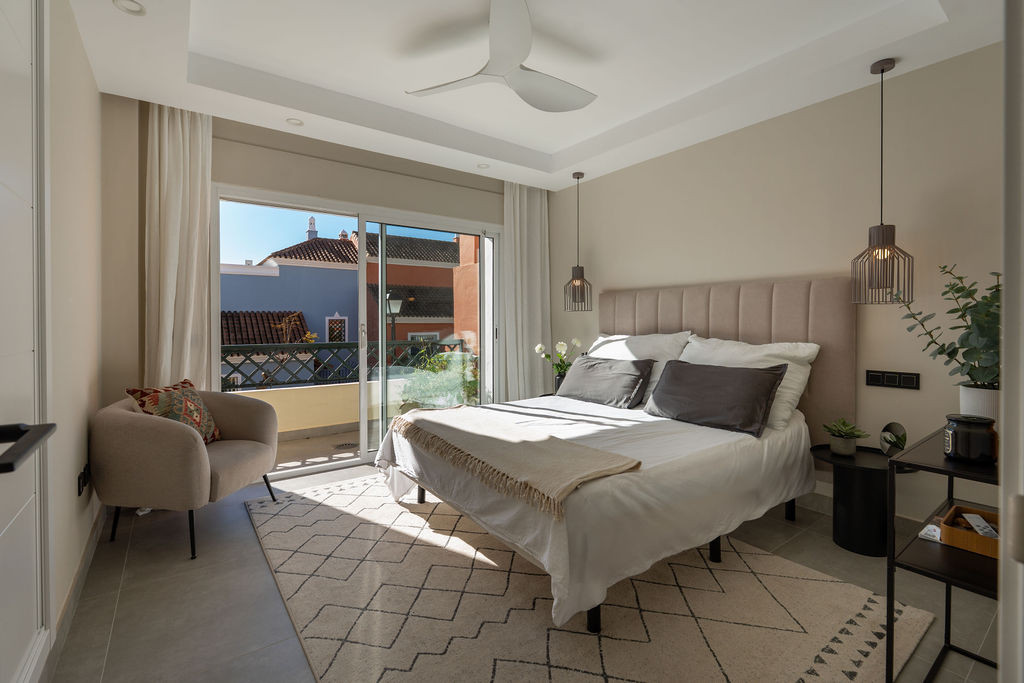 Adosados de 4 dormitorios en venta en Nueva Andalucía – R5292394 Adosados de 4 dormitorios en venta en Nueva Andalucía – R5292394