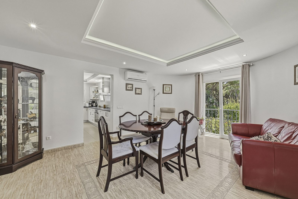4 bedroom Villas for sale in El Rosario – R5421142 4 bedroom Villas for sale in El Rosario – R5421142
