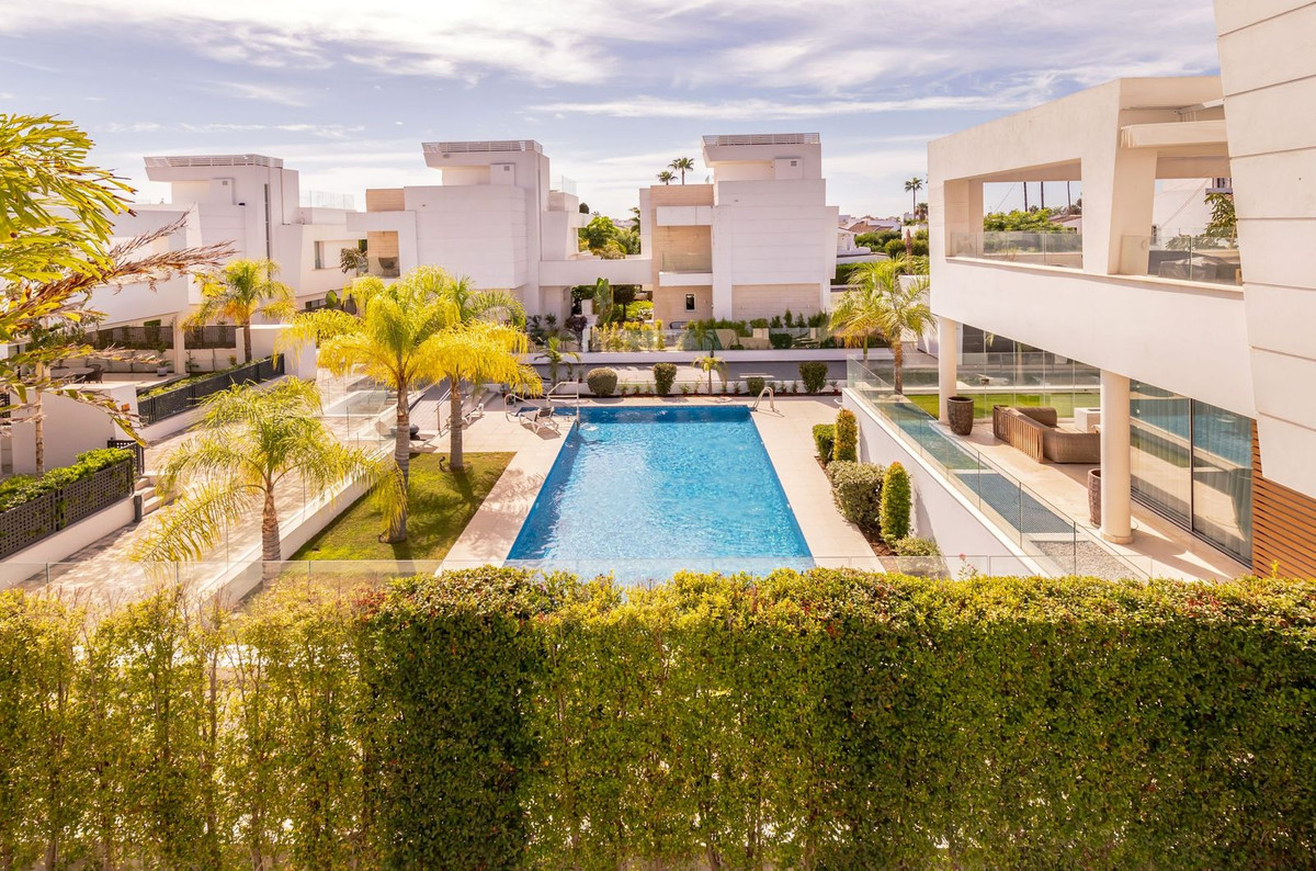 4 bedroom Villas for sale in San Pedro de Alcántara – R5358277 4 bedroom Villas for sale in San Pedro de Alcántara – R5358277