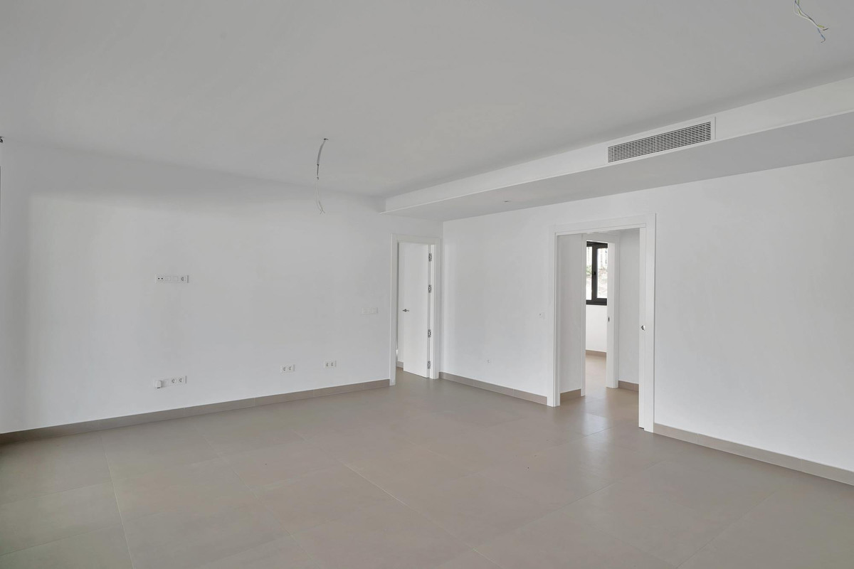Apartamentos de 3 dormitorios en venta en Marbella – R5396317 Apartamentos de 3 dormitorios en venta en Marbella – R5396317