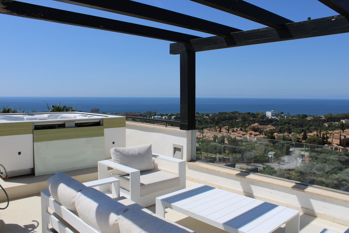 Adosados de 3 dormitorios en venta en Marbella – R5411929 Adosados de 3 dormitorios en venta en Marbella – R5411929