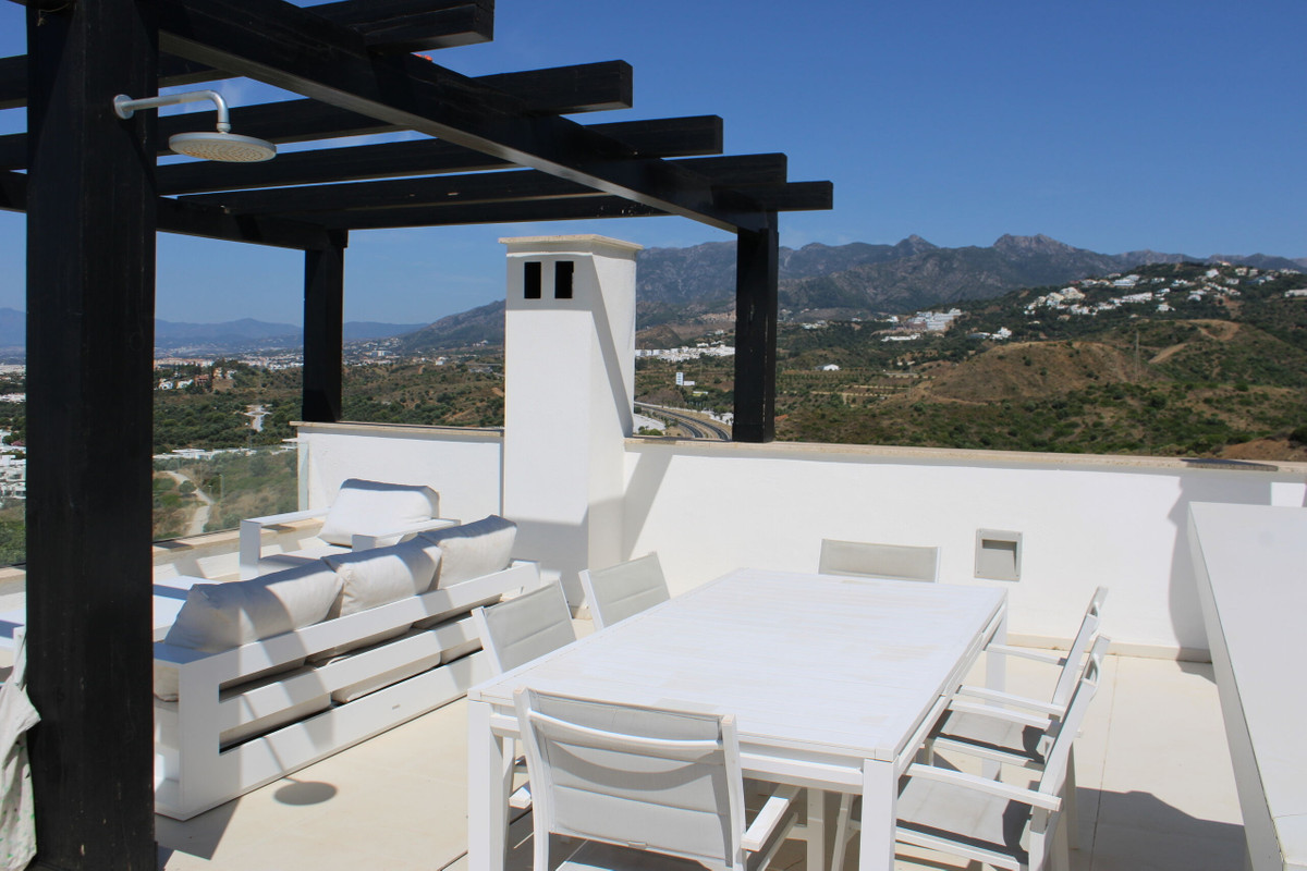 Adosados de 3 dormitorios en venta en Marbella – R5411929 Adosados de 3 dormitorios en venta en Marbella – R5411929