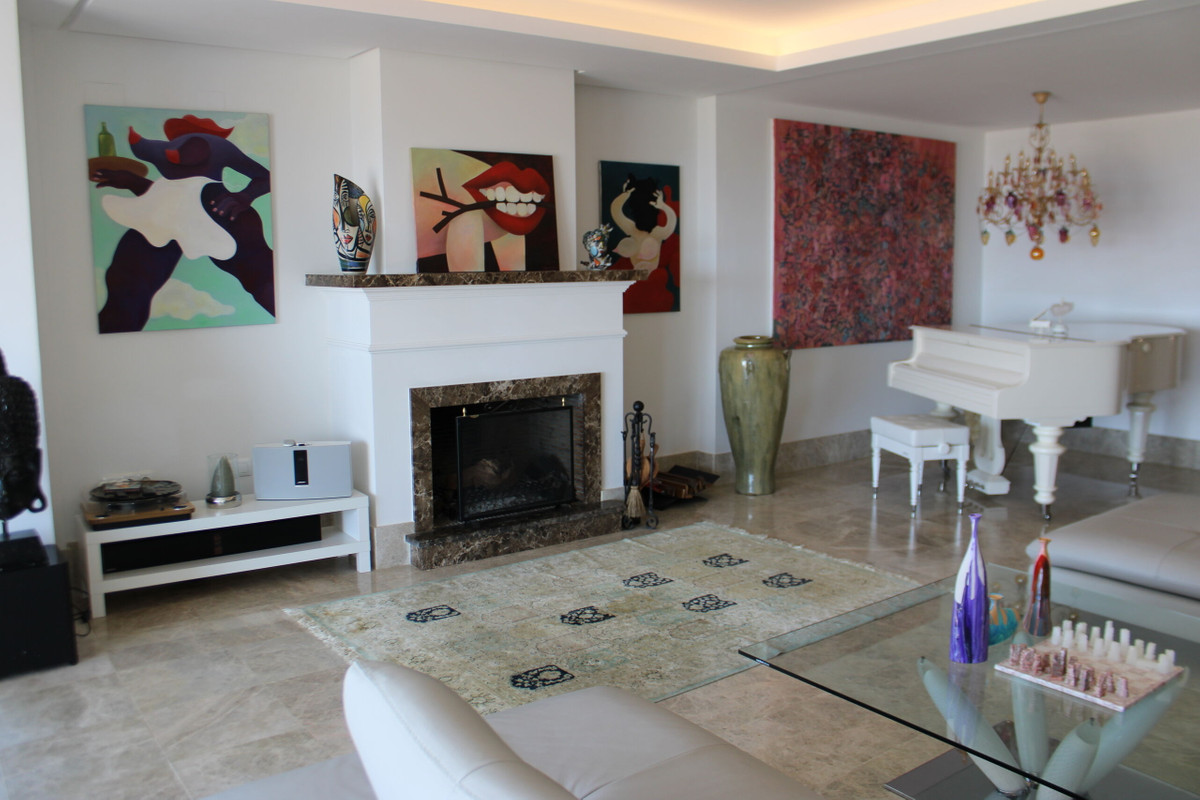 Adosados de 3 dormitorios en venta en Marbella – R5411929 Adosados de 3 dormitorios en venta en Marbella – R5411929