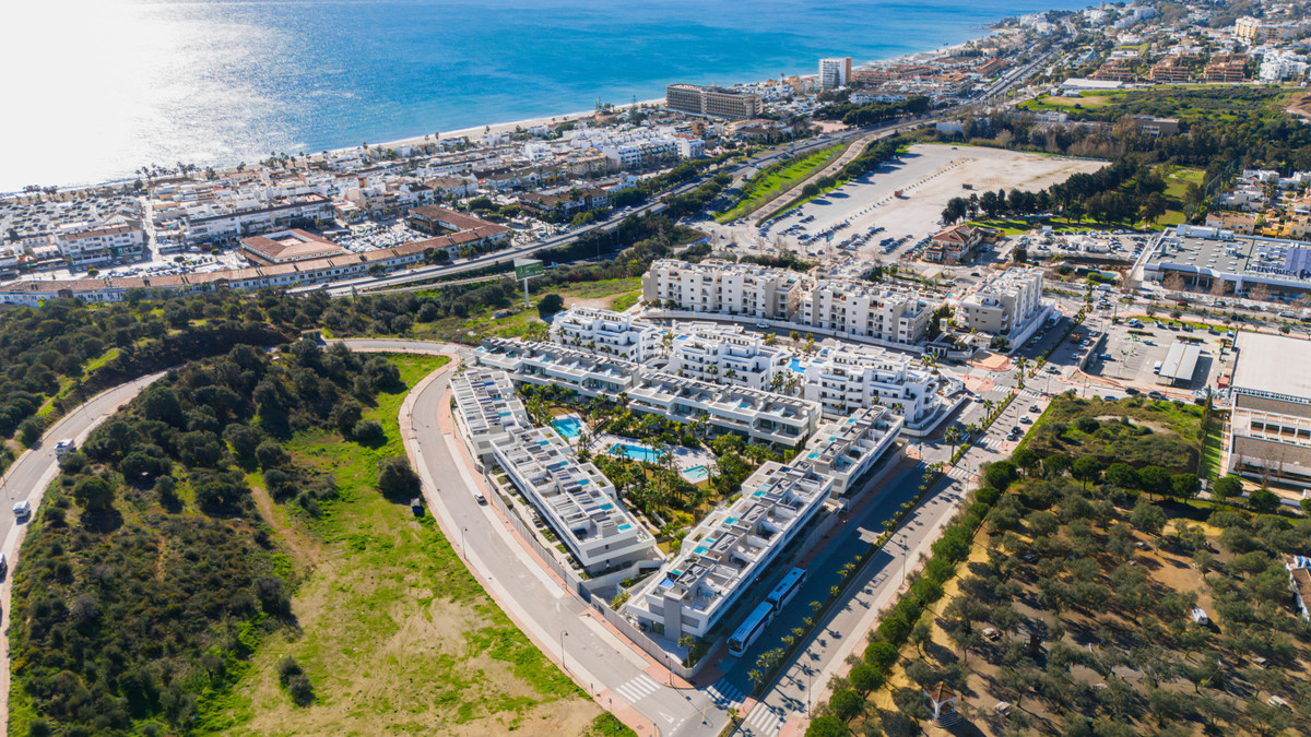Adosados de 4 dormitorios en venta en La Cala de Mijas – R5367499 Adosados de 4 dormitorios en venta en La Cala de Mijas – R5367499
