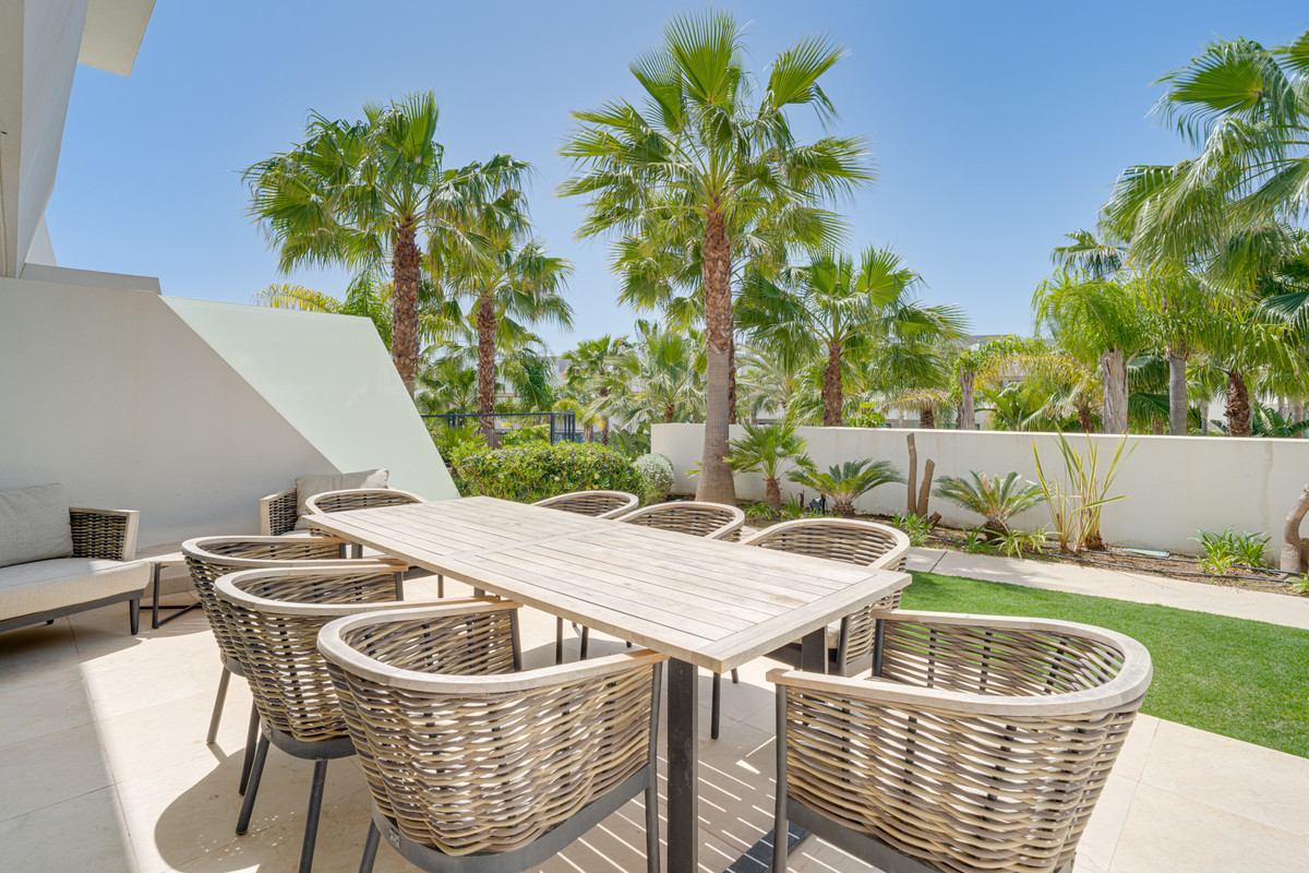 Adosados de 4 dormitorios en venta en La Cala de Mijas – R5367499 Adosados de 4 dormitorios en venta en La Cala de Mijas – R5367499