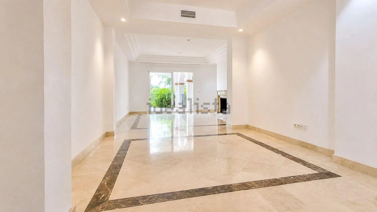 3 bedroom Apartments for sale in Nagüeles – R5397199 3 bedroom Apartments for sale in Nagüeles – R5397199