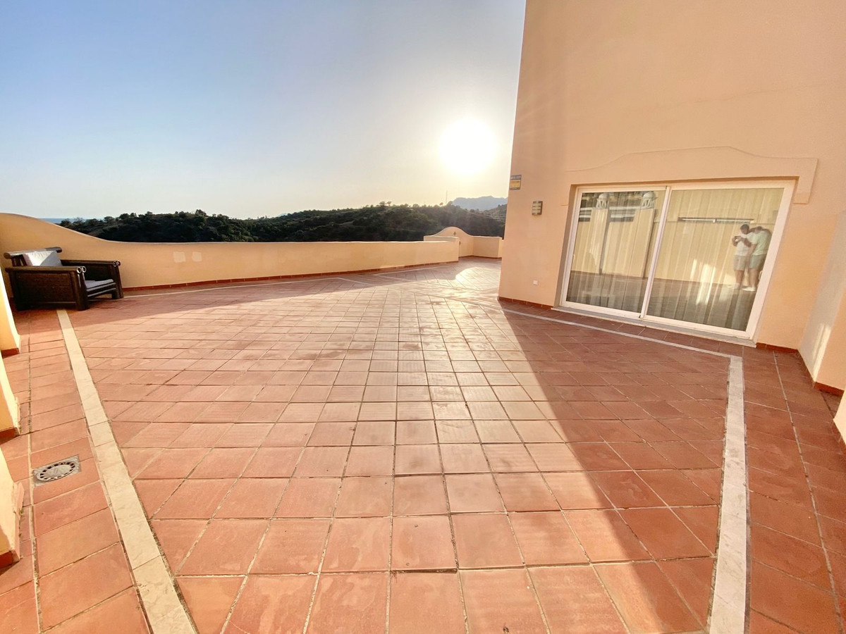 Apartamentos de 3 dormitorios en venta en Elviria – R5104960 Apartamentos de 3 dormitorios en venta en Elviria – R5104960