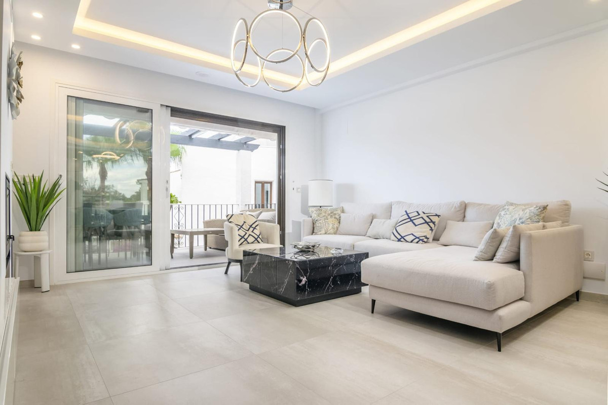 Apartamentos de 3 dormitorios en venta en Puerto Banús – R5395192 Apartamentos de 3 dormitorios en venta en Puerto Banús – R5395192