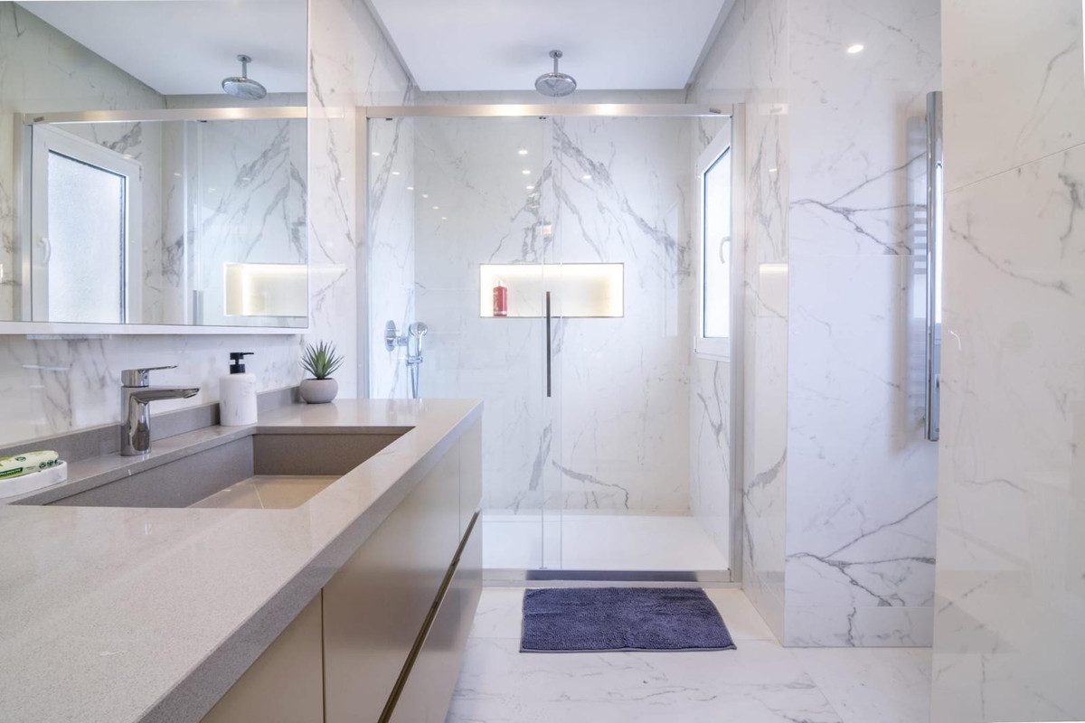Apartamentos de 3 dormitorios en venta en Puerto Banús – R5395192 Apartamentos de 3 dormitorios en venta en Puerto Banús – R5395192