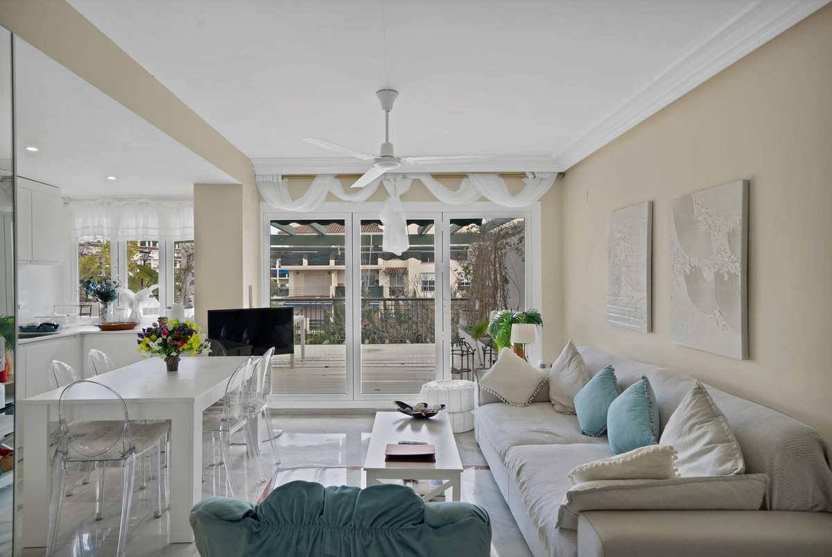 2 bedroom Penthouses for sale in Marbella – R5364034 2 bedroom Penthouses for sale in Marbella – R5364034