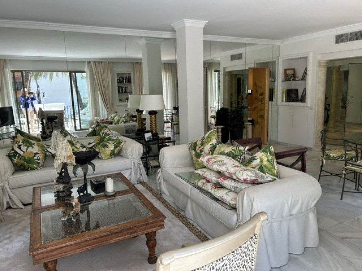 3 bedroom Apartments for sale in Puerto Banús – R5424055 3 bedroom Apartments for sale in Puerto Banús – R5424055