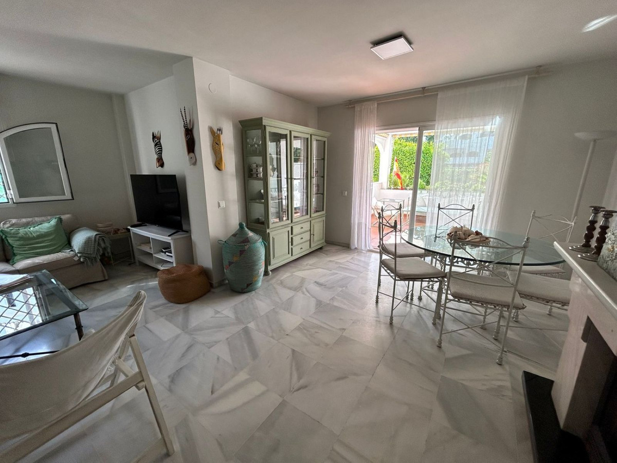 Apartamentos de 3 dormitorios en venta en Marbella – R5422516 Apartamentos de 3 dormitorios en venta en Marbella – R5422516