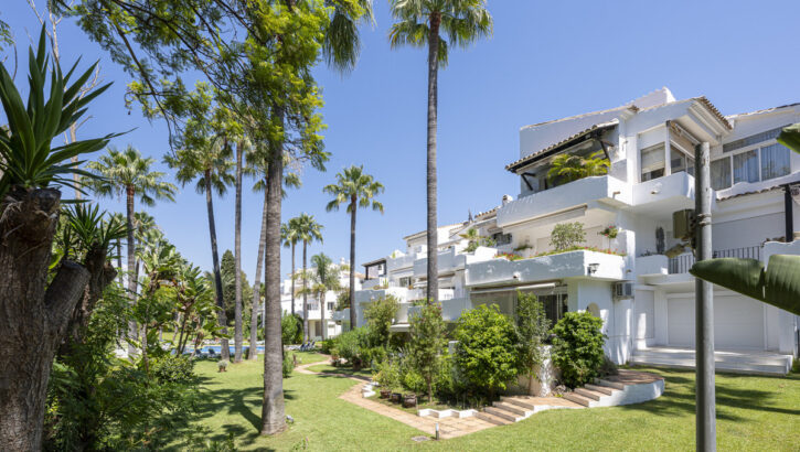 Apartamentos de 3 dormitorios en venta en Puerto Banús – R5417350 Apartamentos de 3 dormitorios en venta en Puerto Banús – R5417350 en