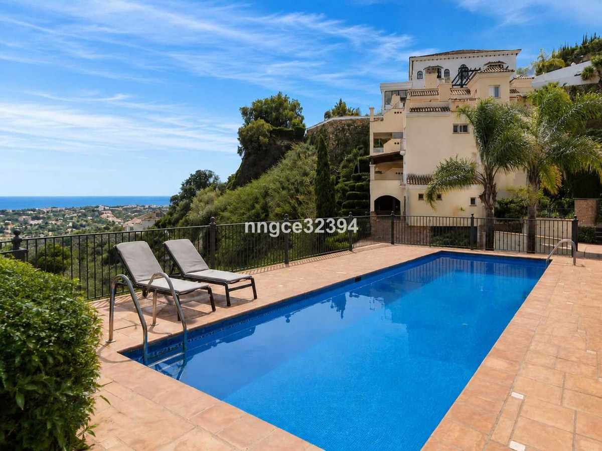 Aticos de 3 dormitorios en venta en Benahavís – R5368243 Aticos de 3 dormitorios en venta en Benahavís – R5368243