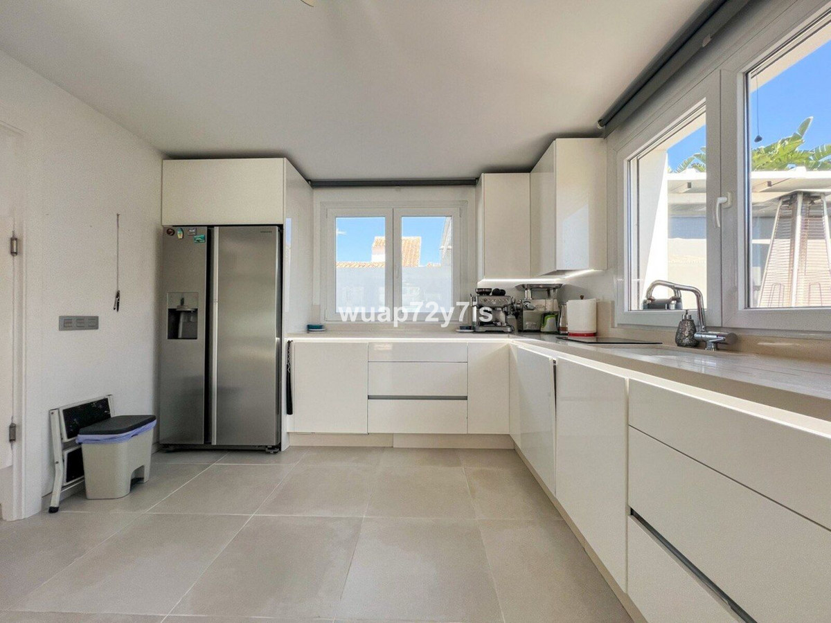 3 bedroom Villas for sale in Atalaya – R5353549 3 bedroom Villas for sale in Atalaya – R5353549