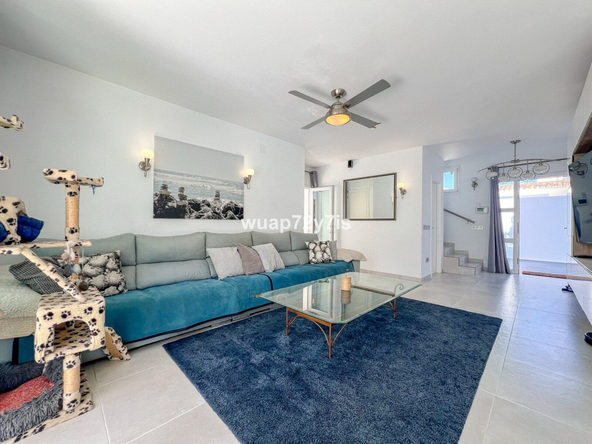 3 bedroom Villas for sale in Atalaya – R5353549 3 bedroom Villas for sale in Atalaya – R5353549