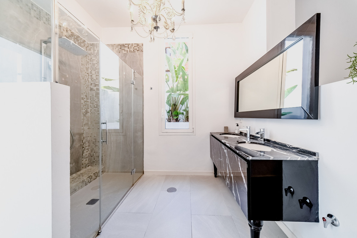4 bedroom Villas for sale in Las Brisas – R5422966 4 bedroom Villas for sale in Las Brisas – R5422966
