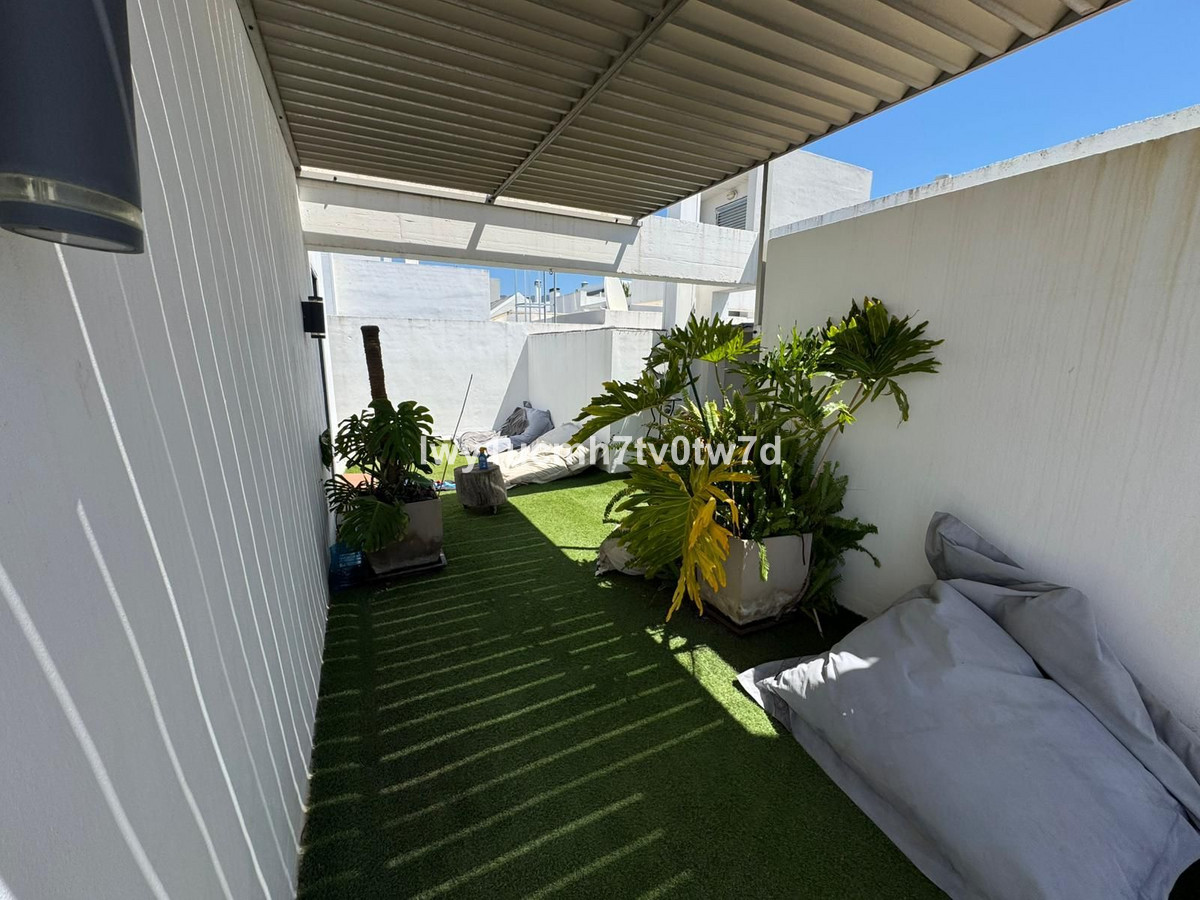 5 bedroom Apartments for sale in La Cala de Mijas – R5402263 5 bedroom Apartments for sale in La Cala de Mijas – R5402263