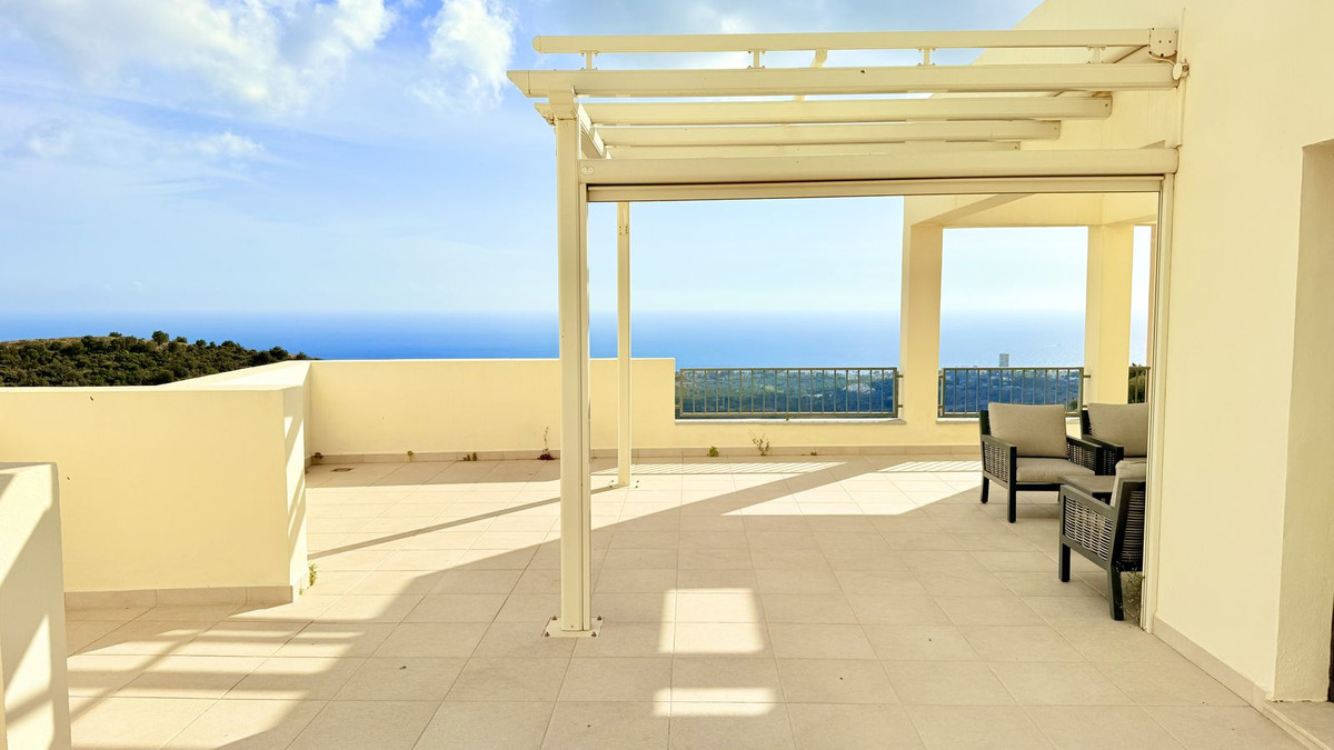 Aticos de 3 dormitorios en venta en Altos de los Monteros – R5205751 Aticos de 3 dormitorios en venta en Altos de los Monteros – R5205751
