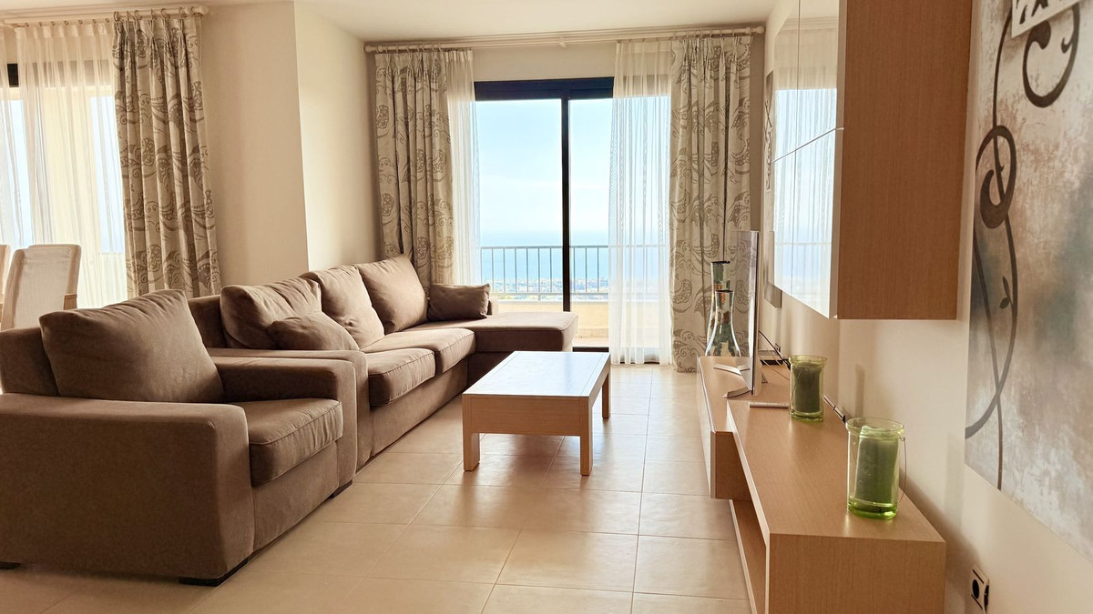 Aticos de 3 dormitorios en venta en Altos de los Monteros – R5205751 Aticos de 3 dormitorios en venta en Altos de los Monteros – R5205751